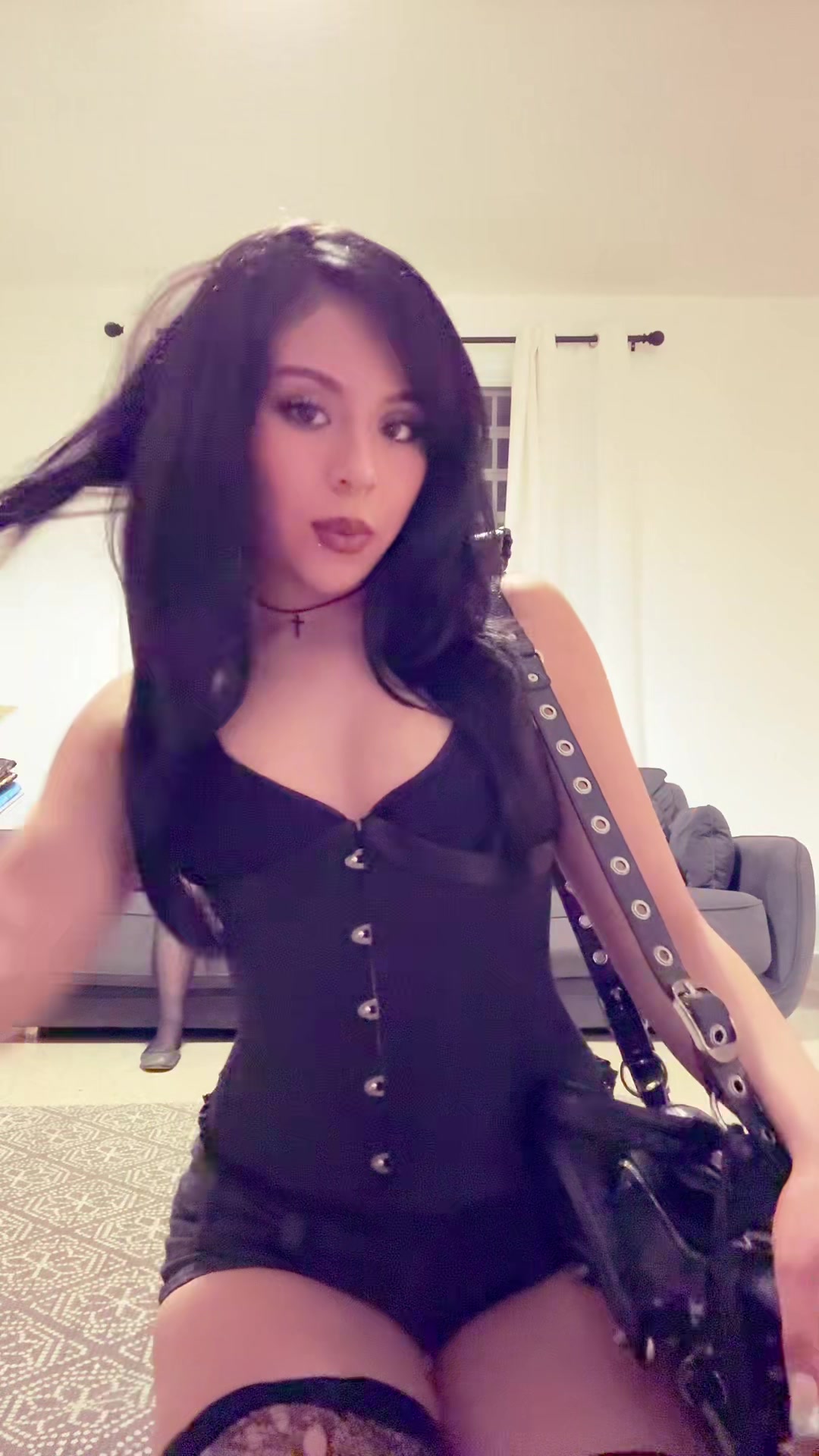 @christi&ntilde;a