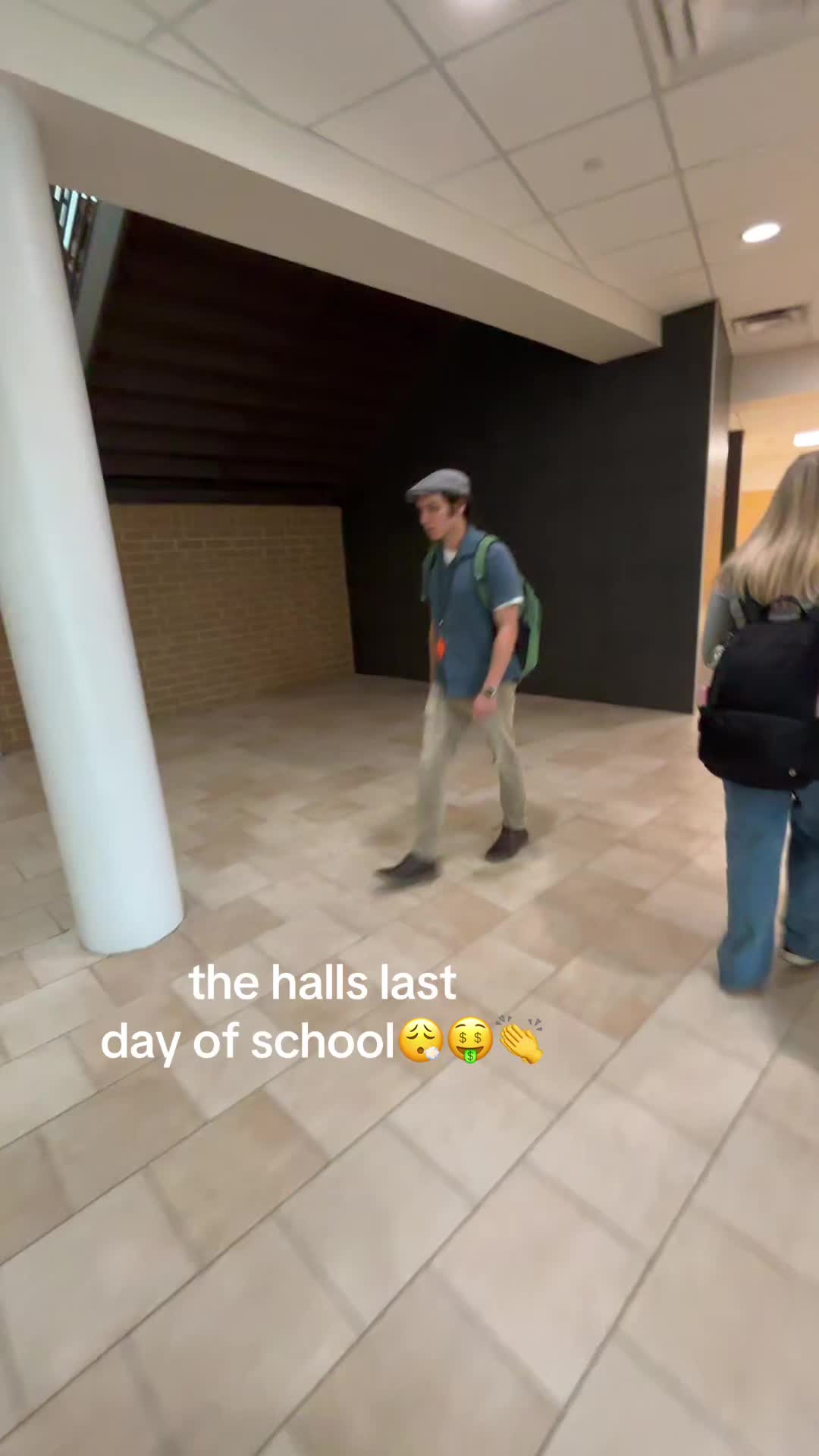 @marls 🍑🍍🍉🍎🥭🍏🫐🥝🍓🍊🍇