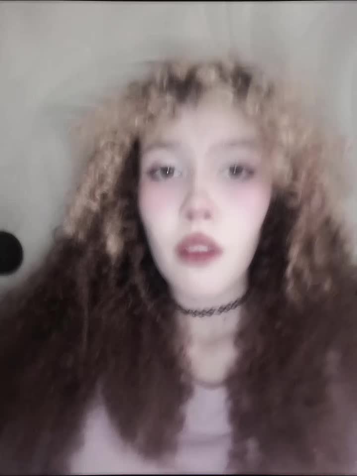 @сонечка💗🌸