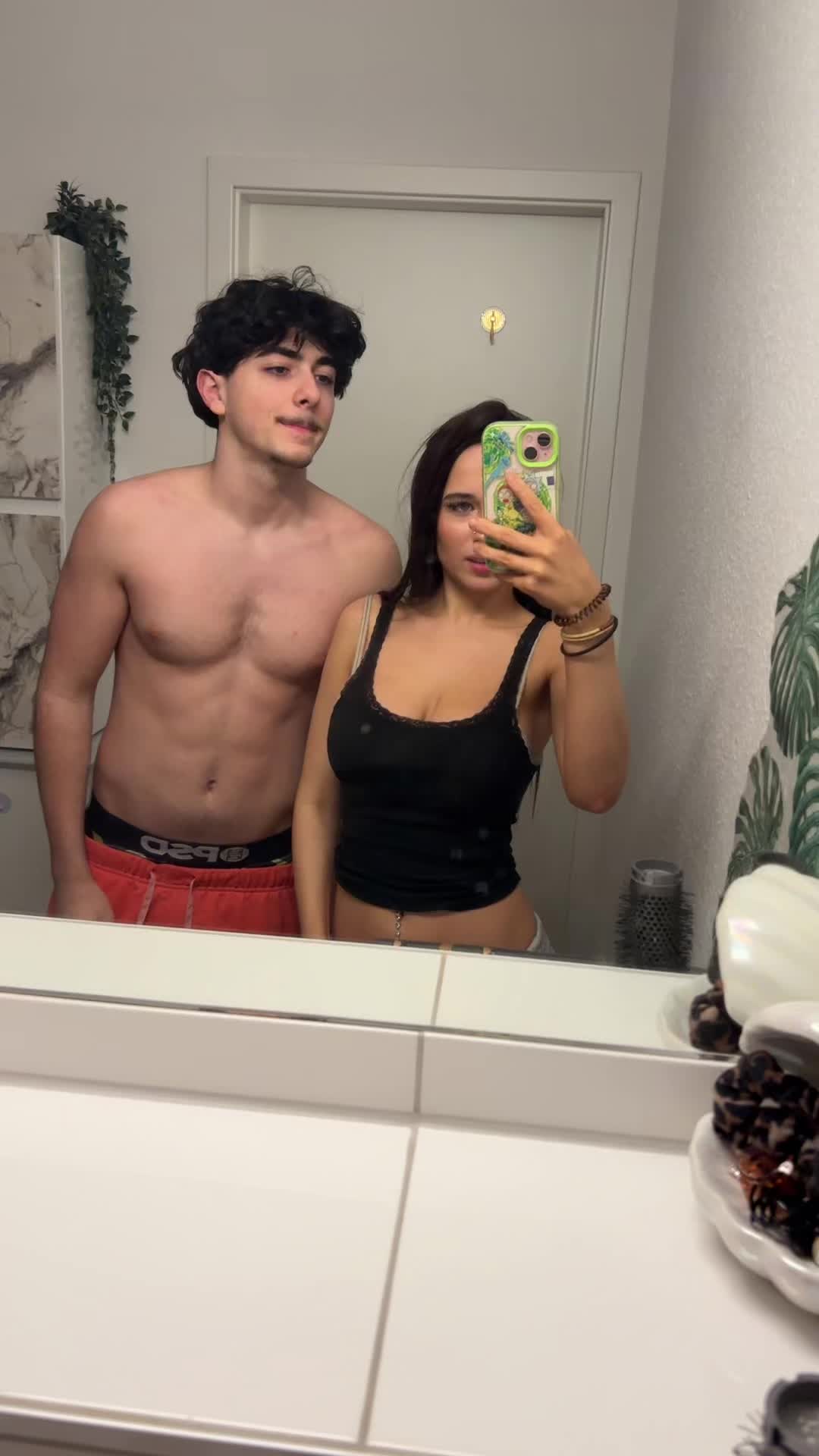 @𝓘𝓭𝓪