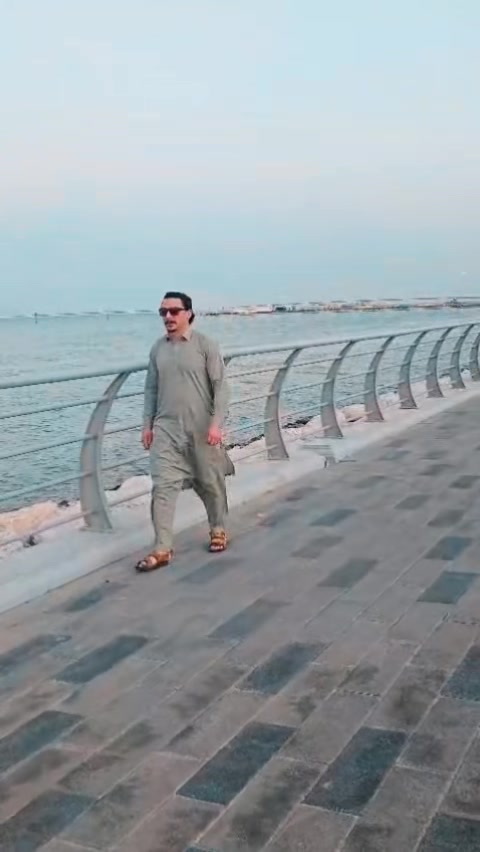 @syed saadi Gardazi