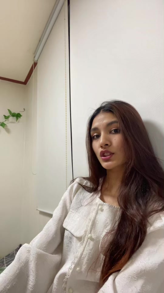 @अन्जु कामी🌷