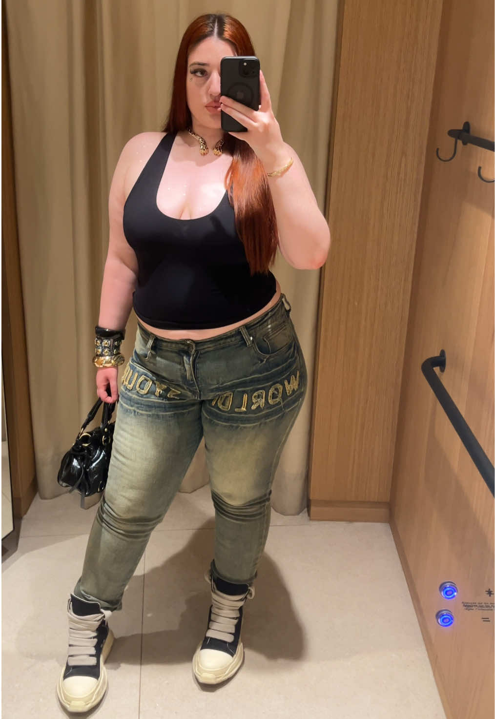 @adelynapeci
