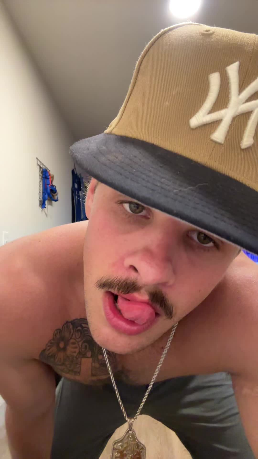 @tmoneytyty