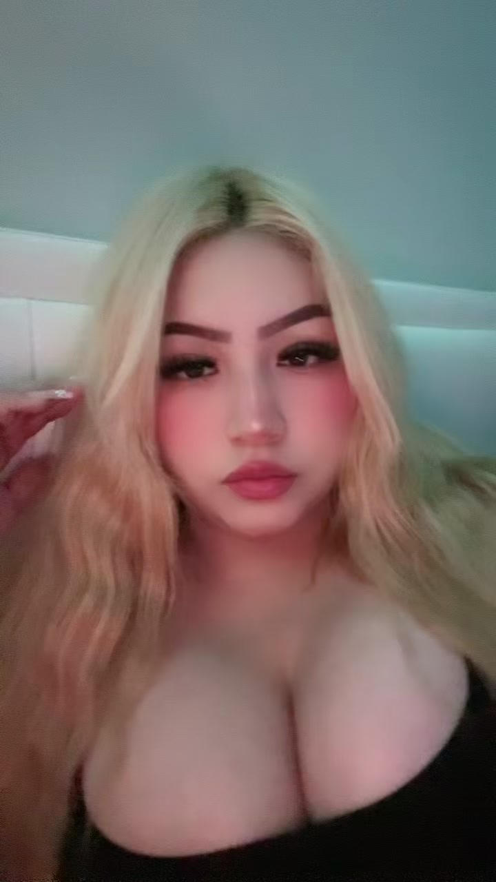 @Brighittt