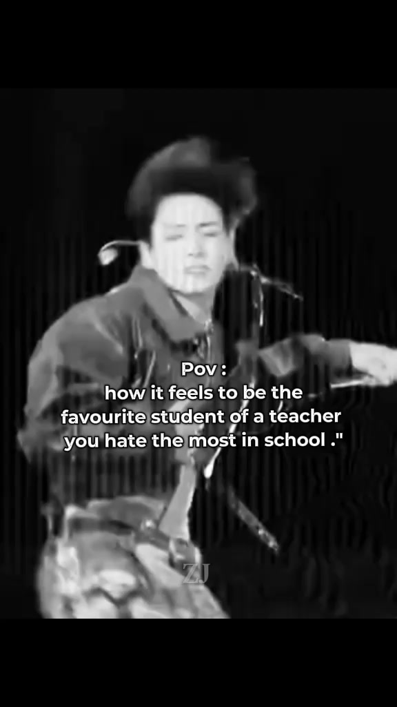 @𝟕