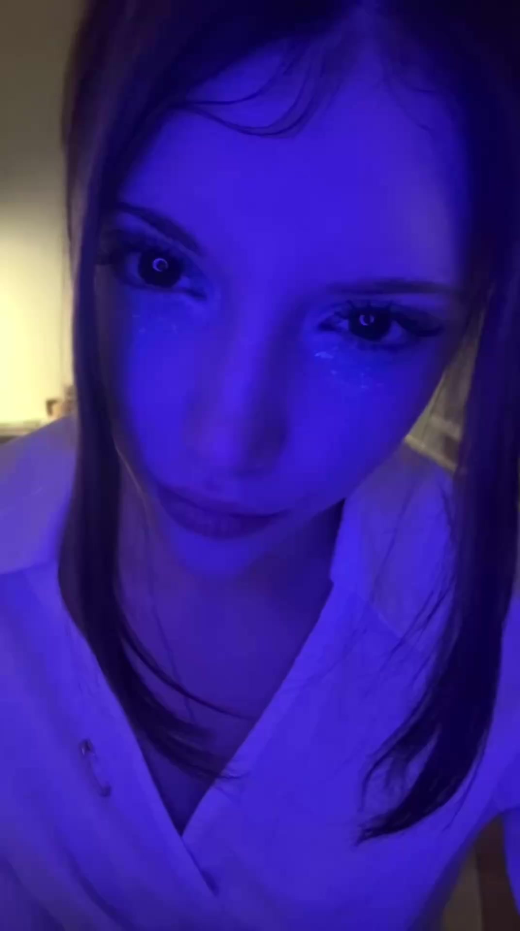 @weegjipoqety