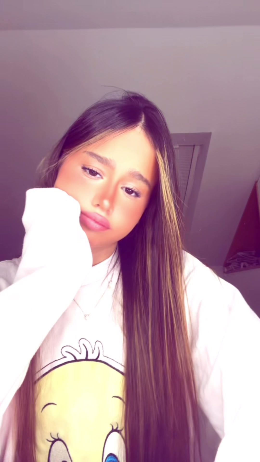 @𝐋𝐈𝐀𝐍 𝐇𝐀𝐒𝐒𝐎𝐍