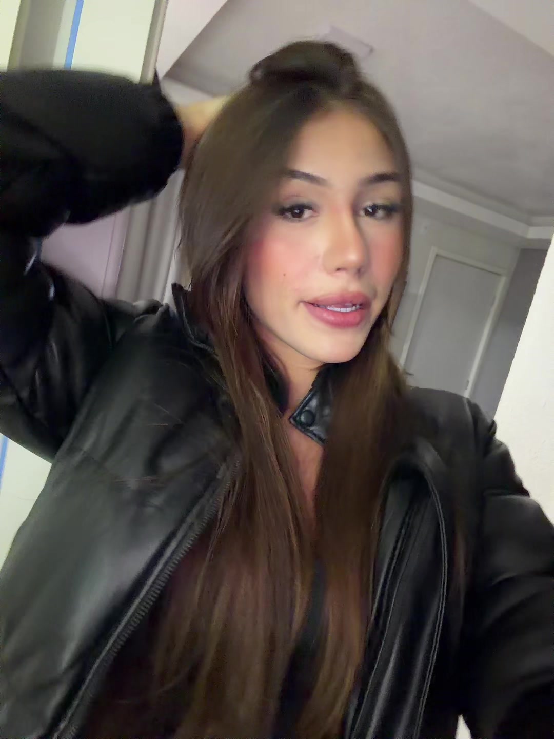 @manuellaollv