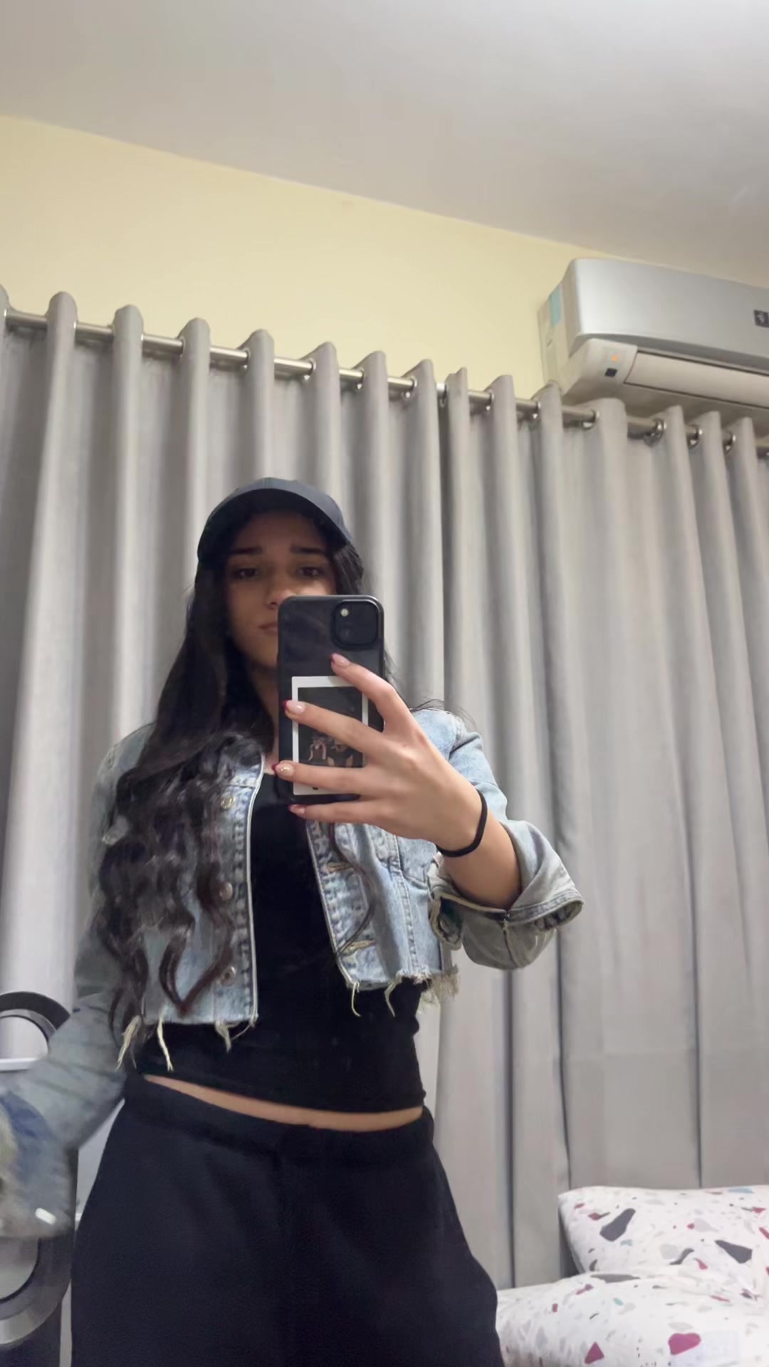 @delara