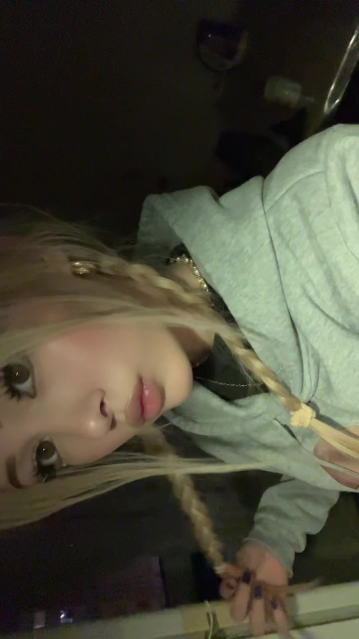 @Эльчик 🍓
