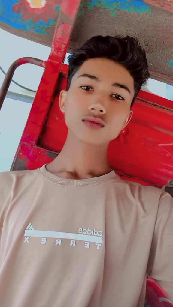 @🤩LAQUIAT ALI🤩