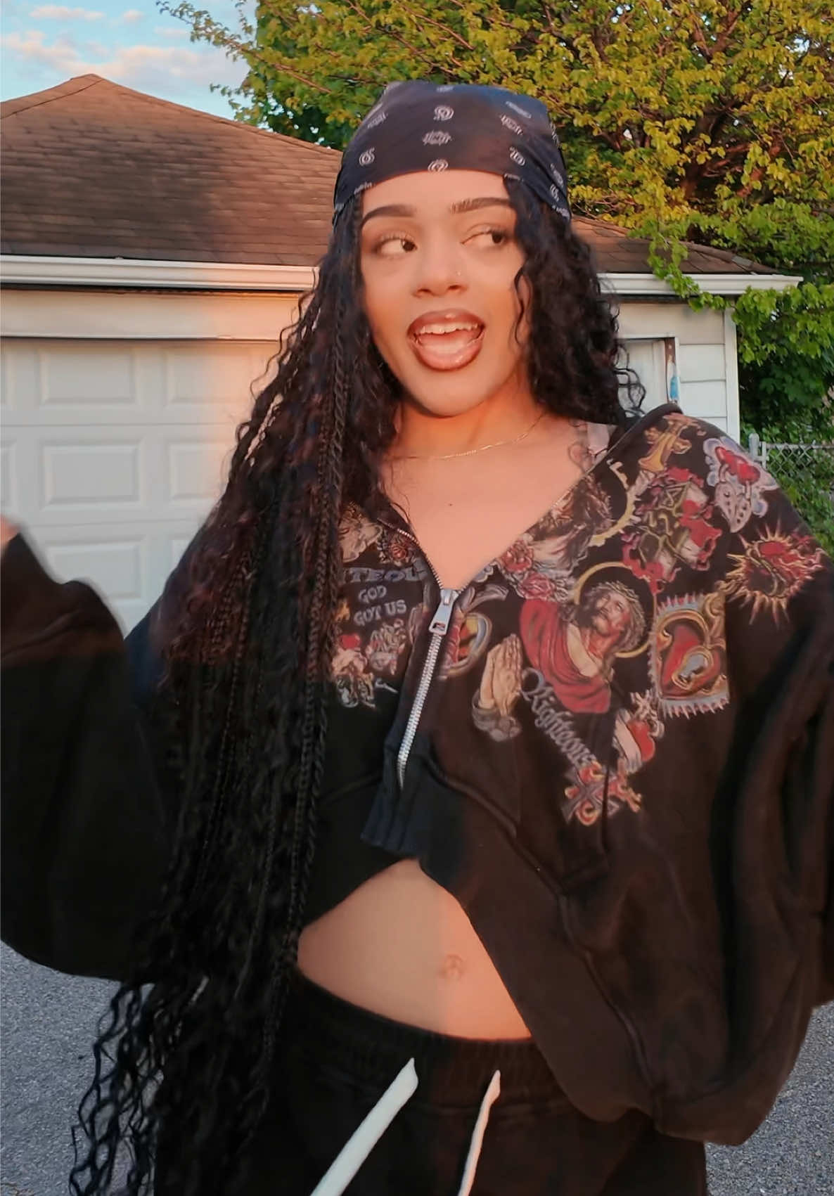 @OfficialSherrBear