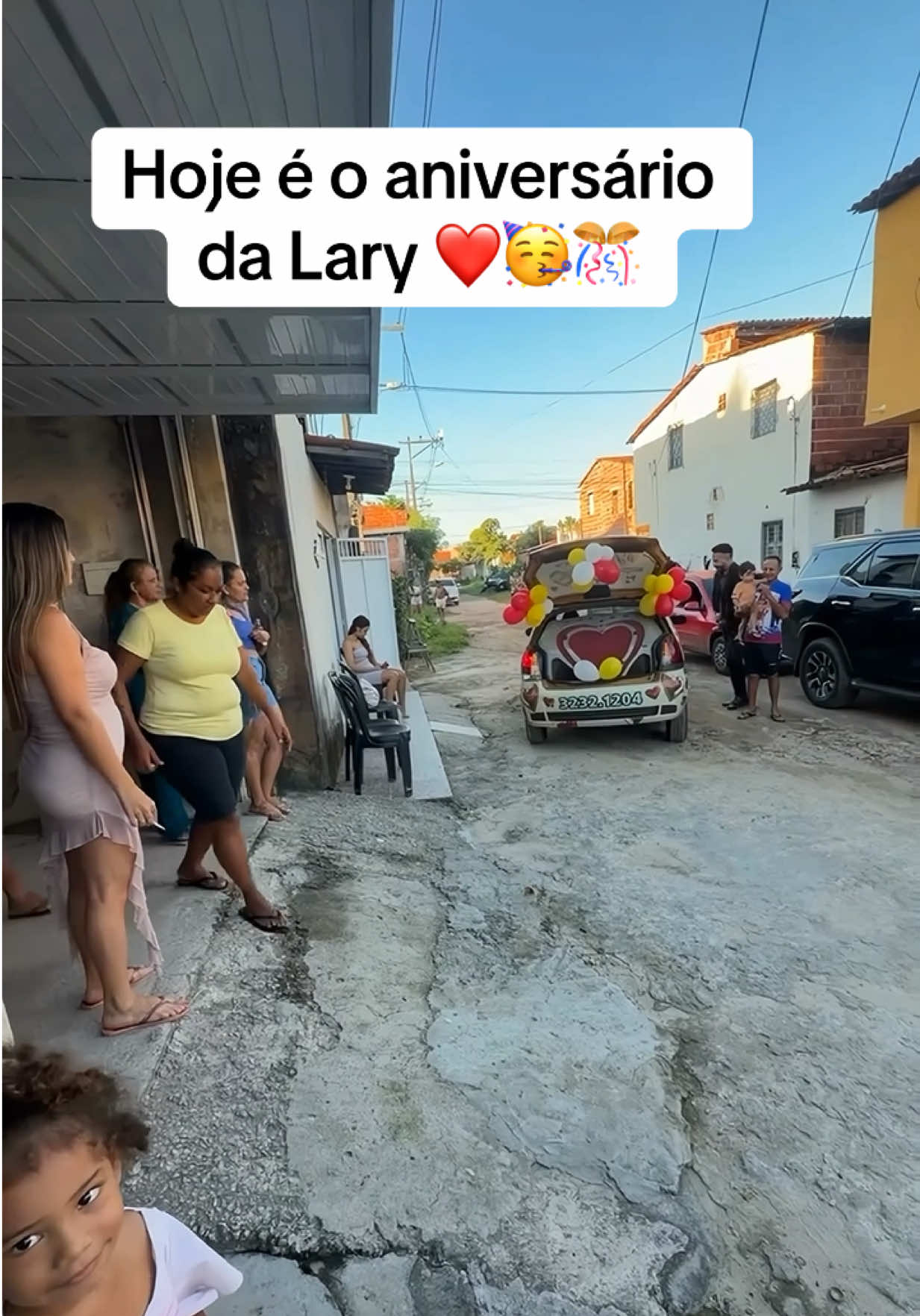 @laryiingrid01
