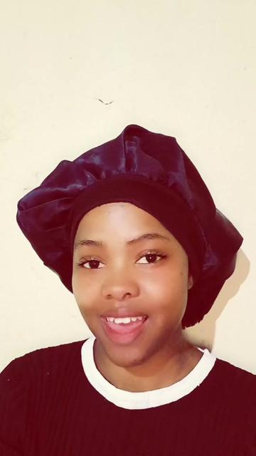 @Tshego_annikie