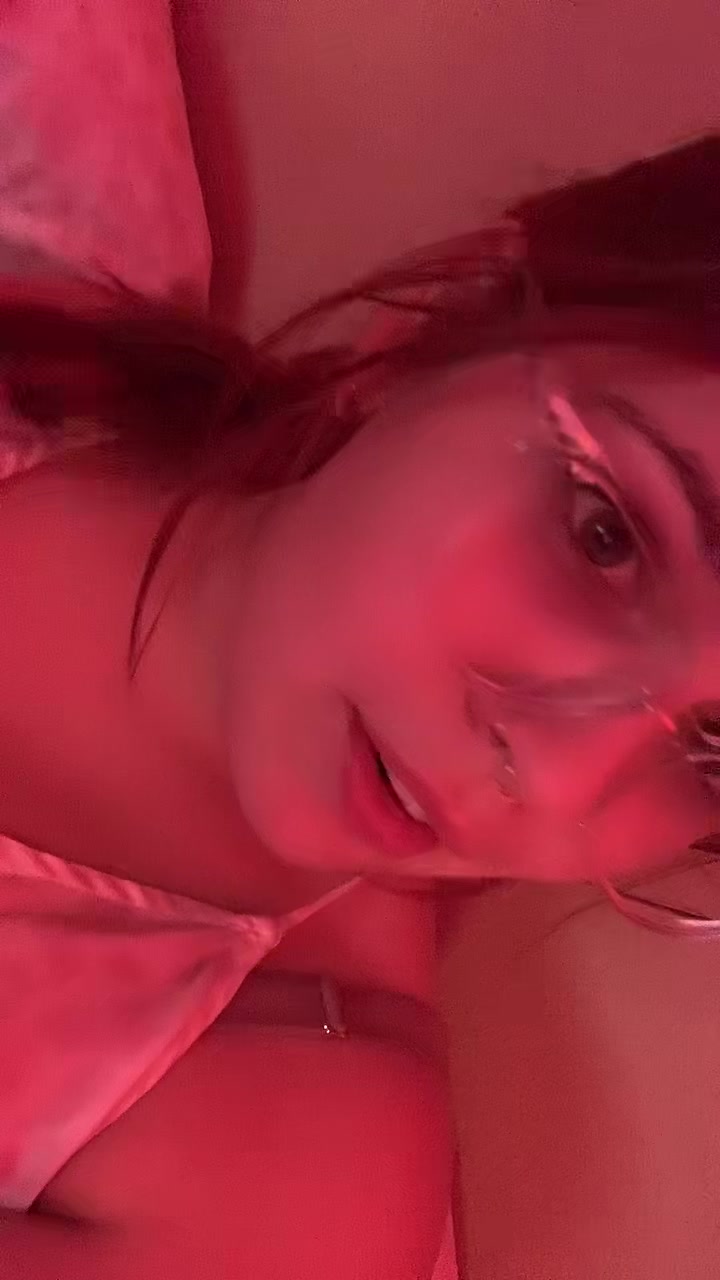 @LuluDummond