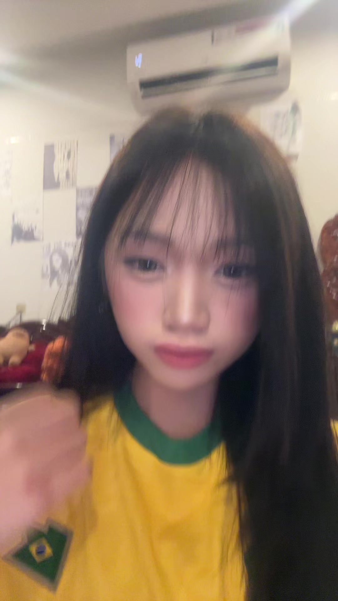 @Yanit