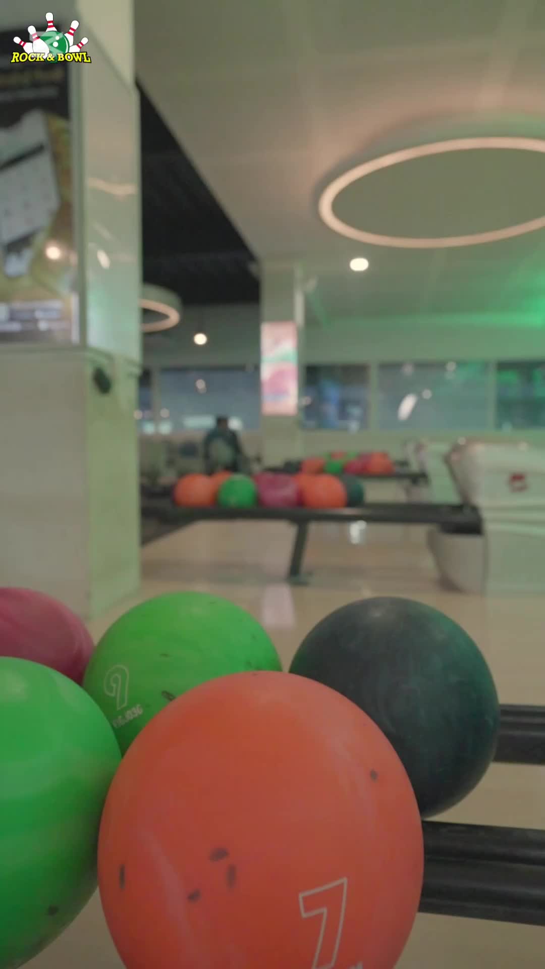 @Rock & Bowl