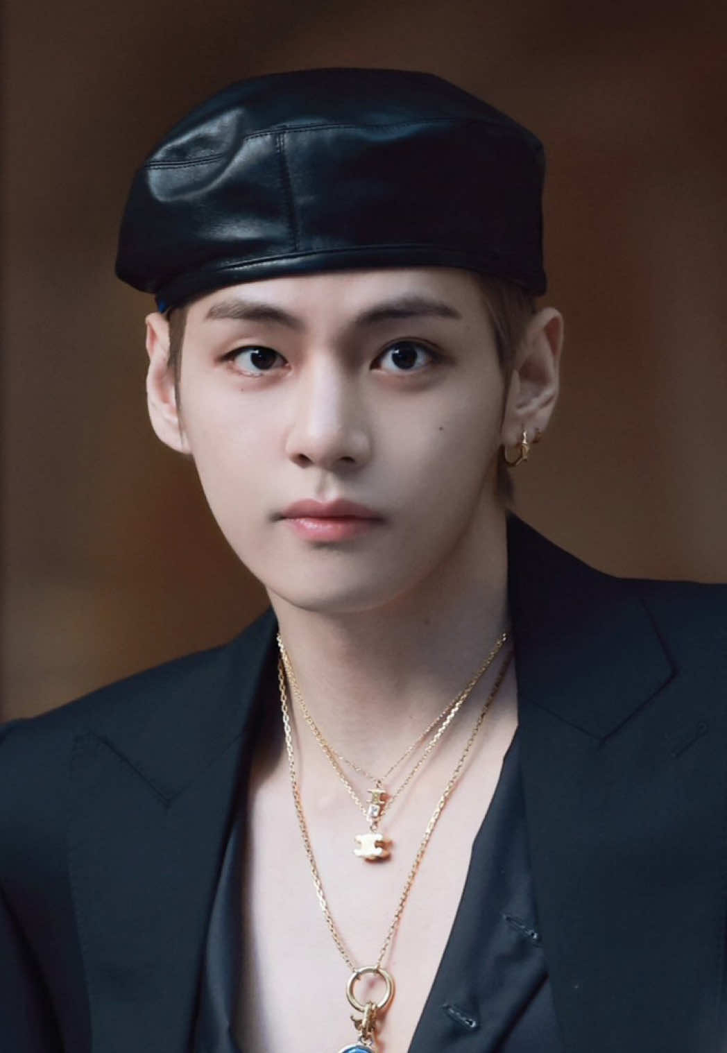 @⁷⟭⟬BTSVT𖧷&sup1;&sup3;