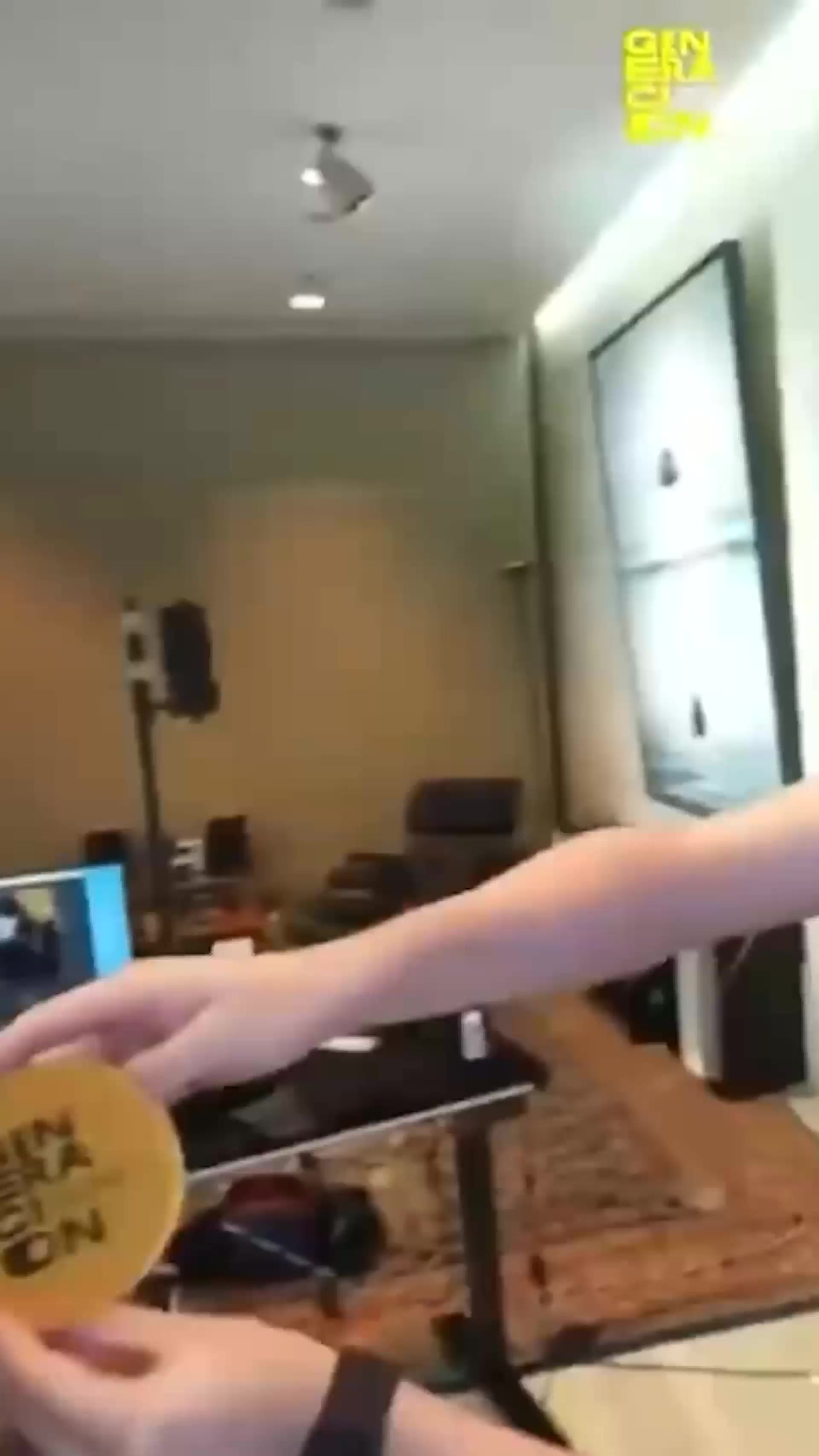 @streamuniversal
