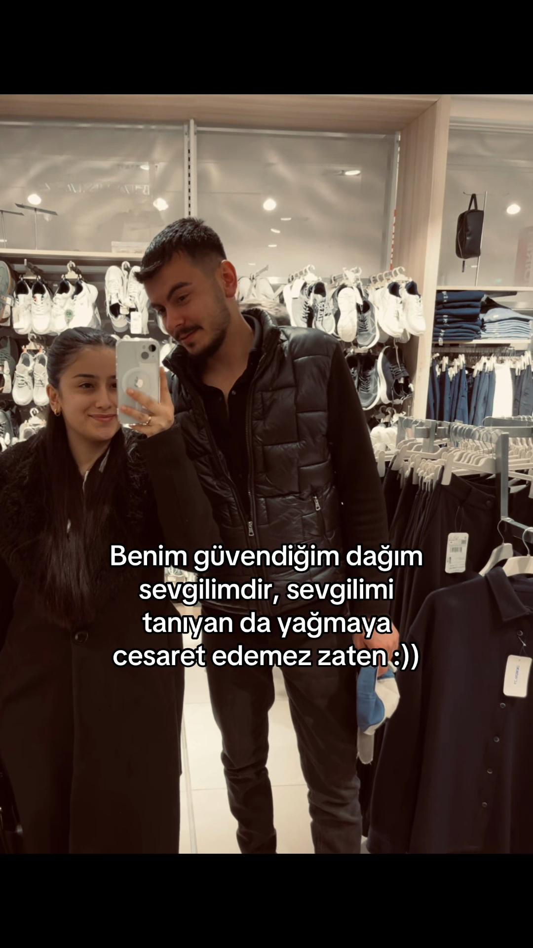 @𝙀𝙡𝙖𝙣𝙪𝙧 𝙎𝘼𝙇𝙈𝘼𝙉🦢