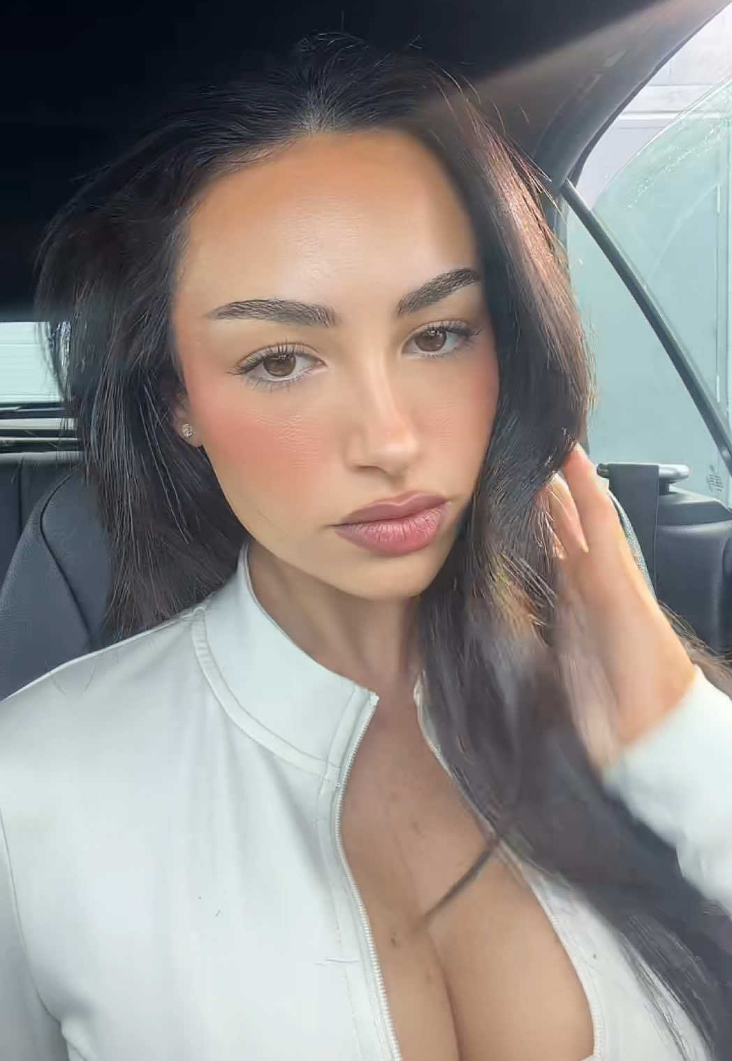 @LAMEISHA