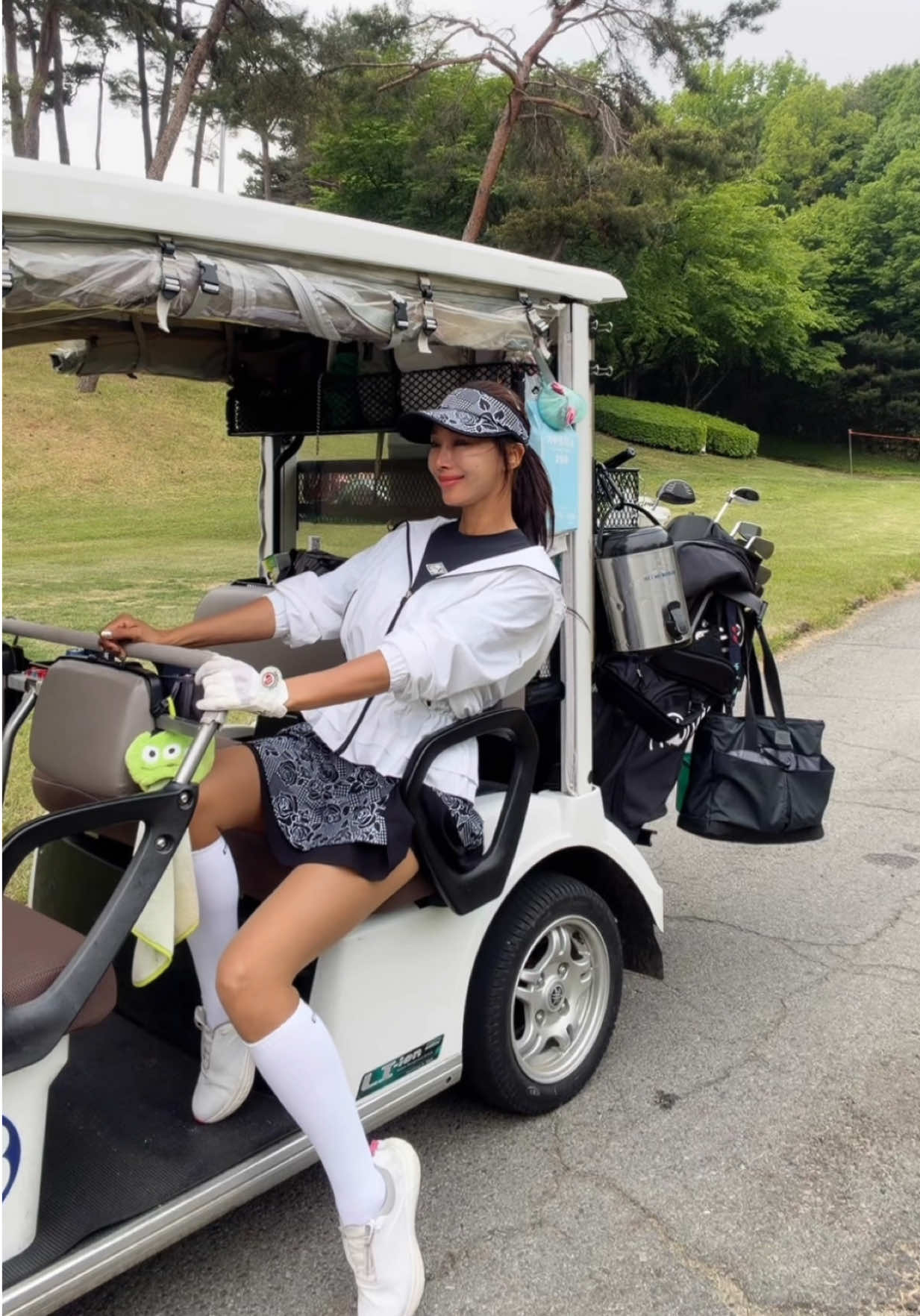 @MINJU1975