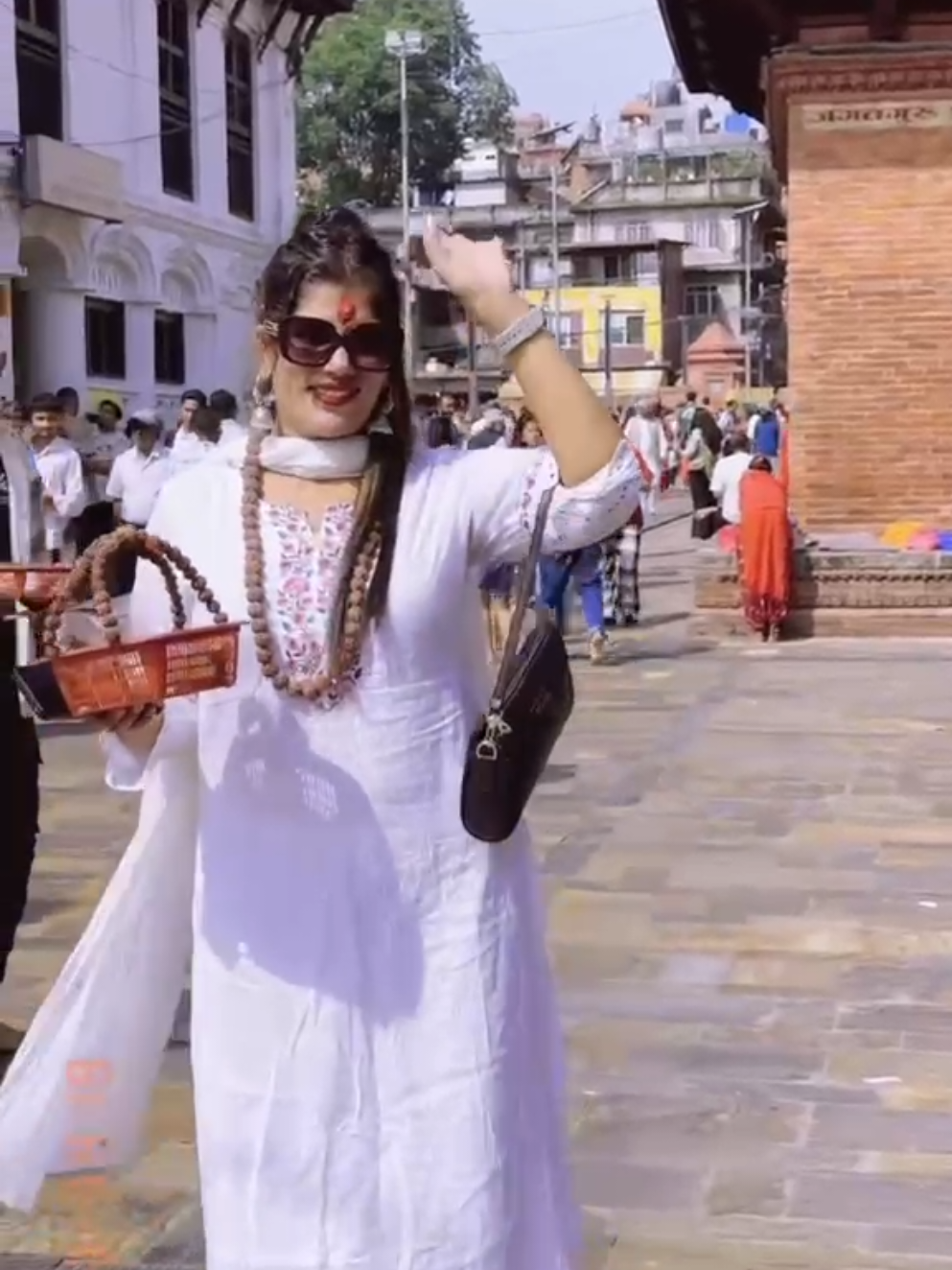 @Paru Bhatt