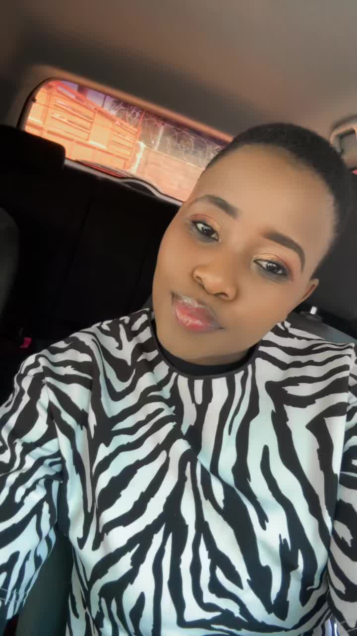 @tshepi864
