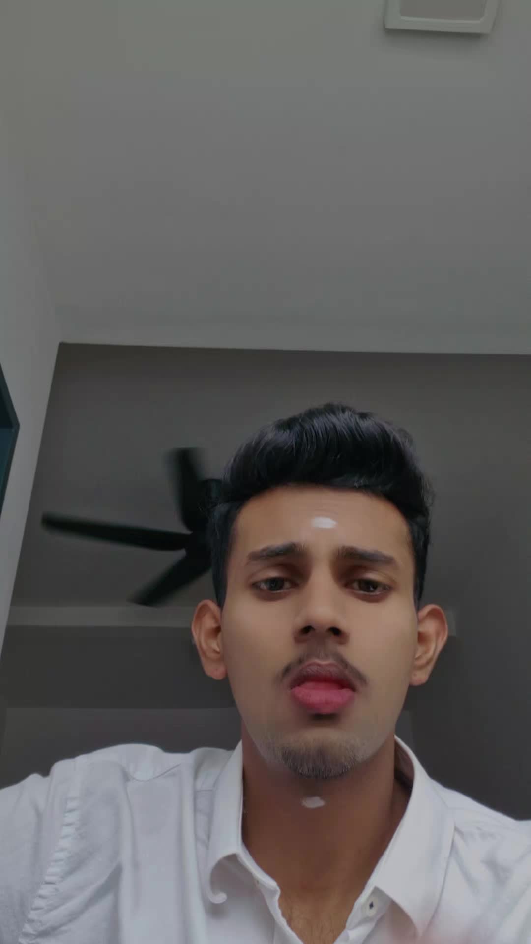 @Nareshh Naidu__🤍.