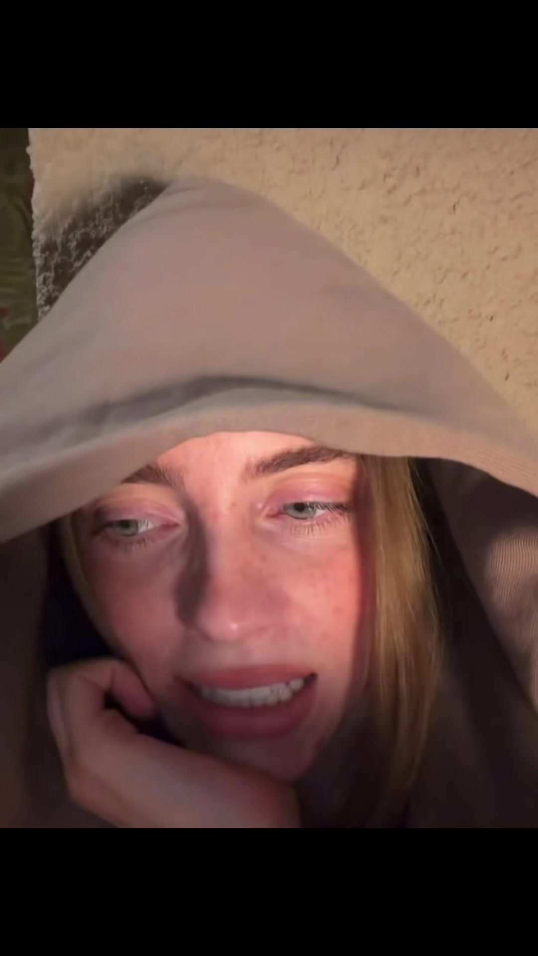@Billie's Red Hair