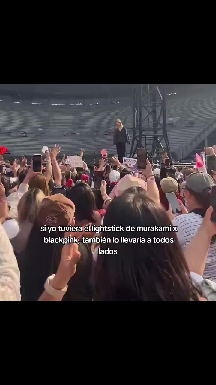@Lisa's gf