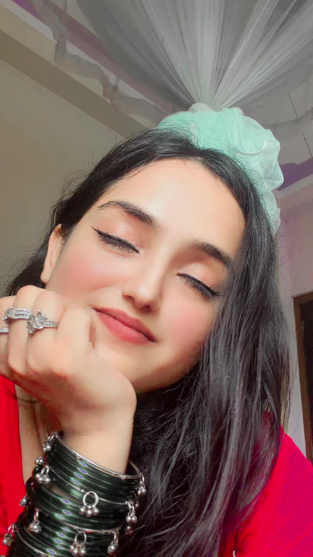 @Simple_girl🕊️