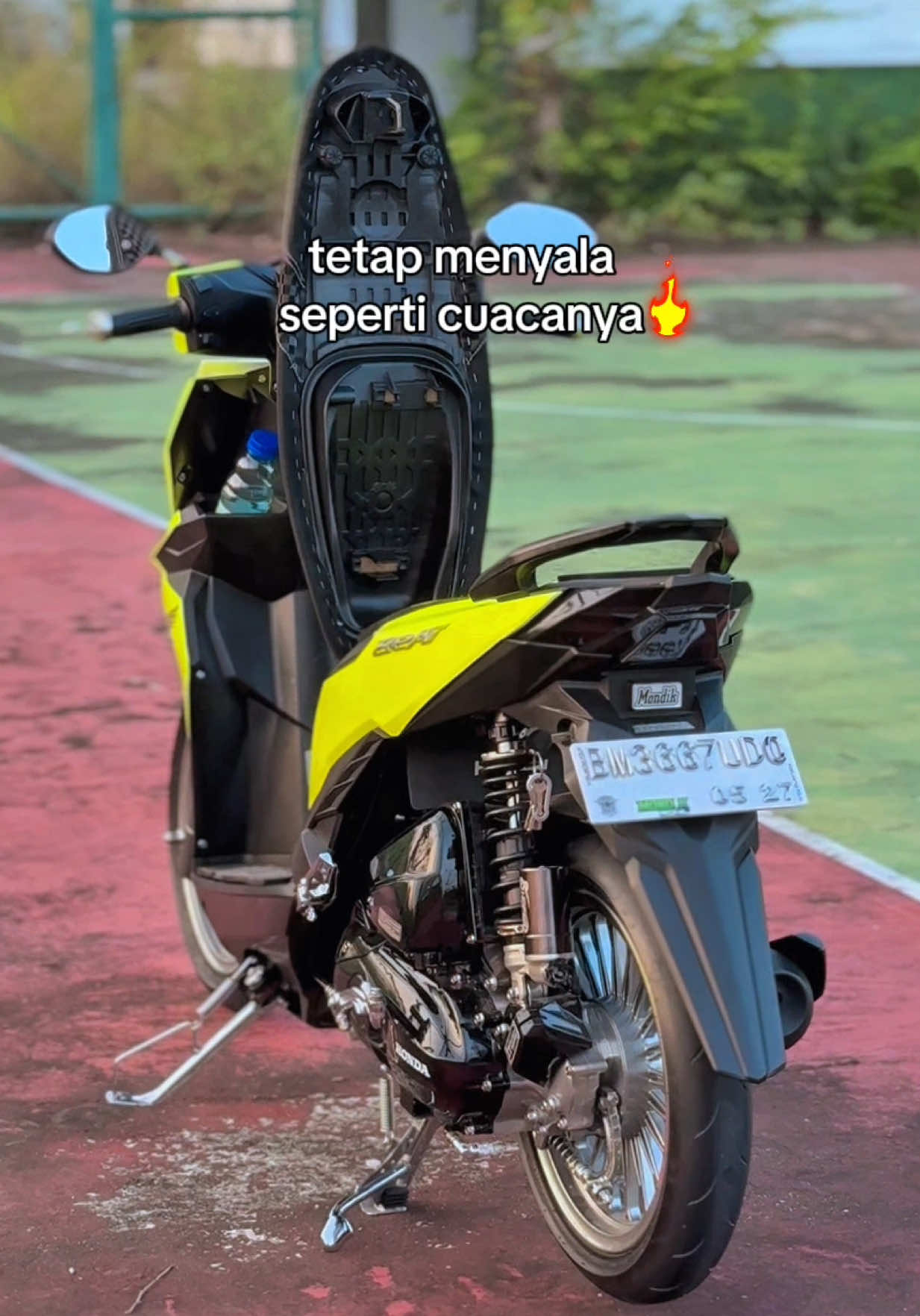 @Mondik⚡