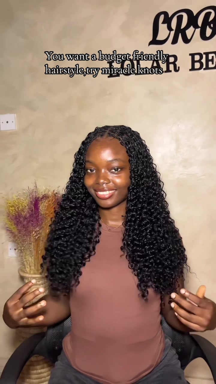@LRB | Hairstylist in Surulere