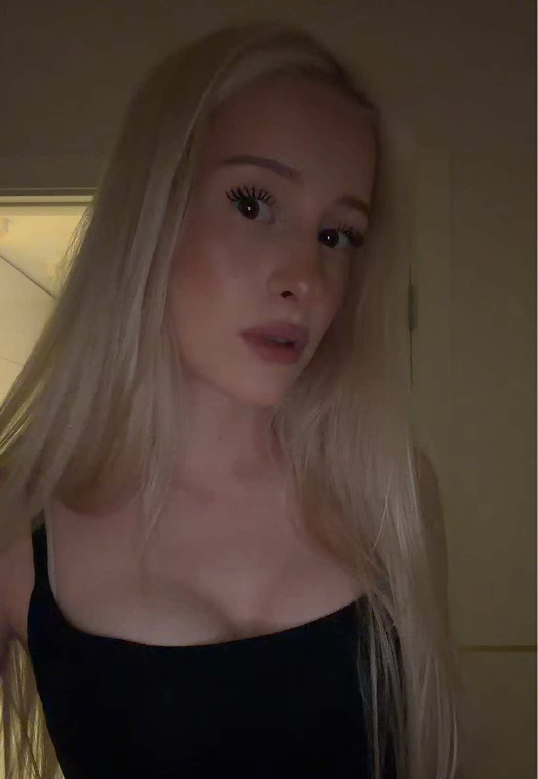 @tina ྀི
