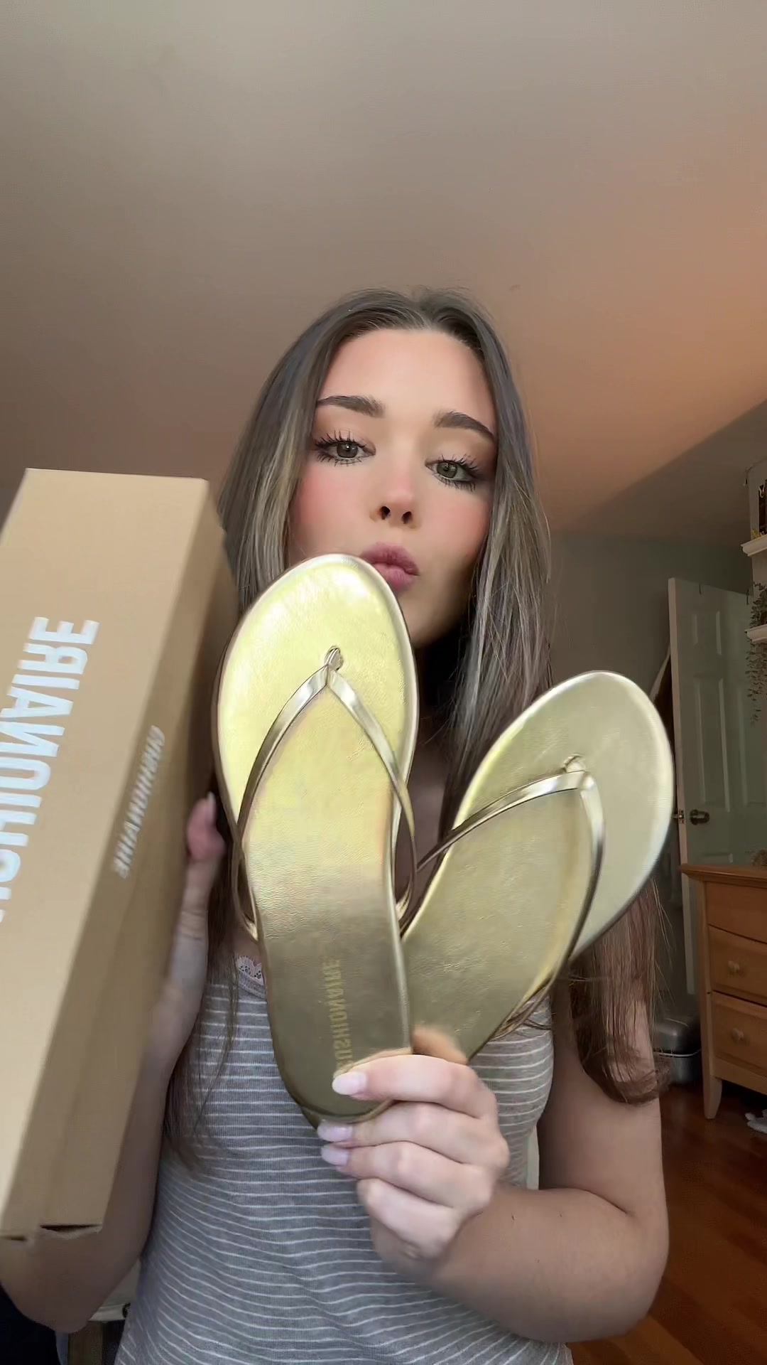 @lily