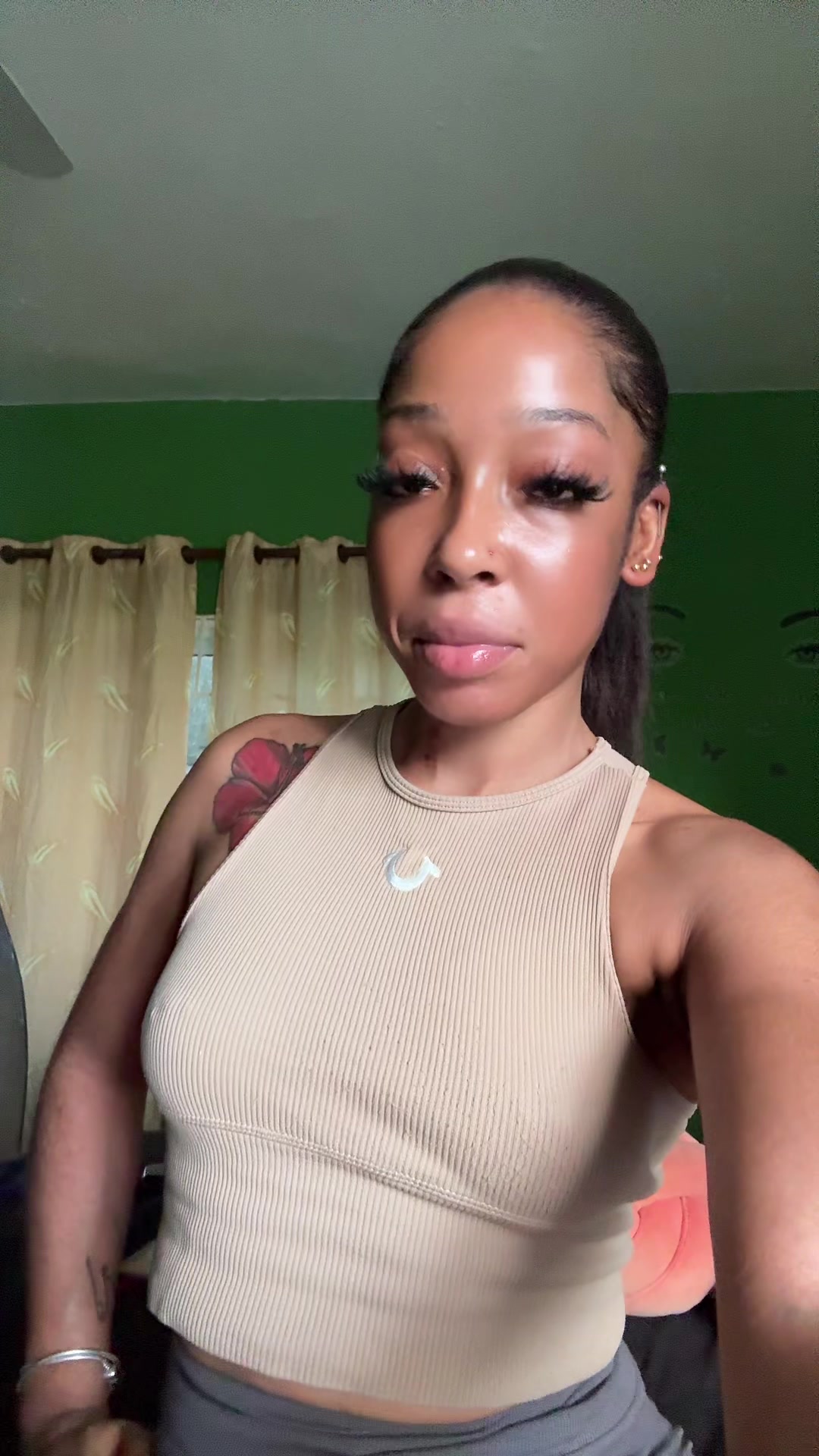 @Kaylaianaaa ᥫ᭡