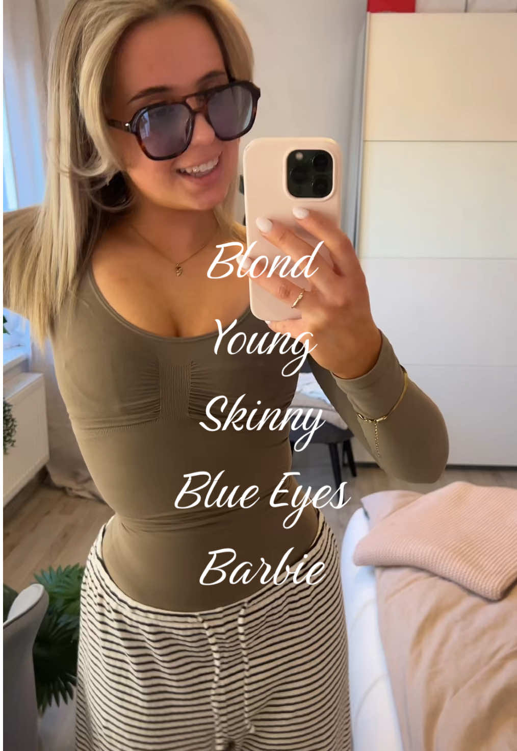 @𝐌 𝐈 𝐀  𝐋 𝐄 𝐍 𝐀