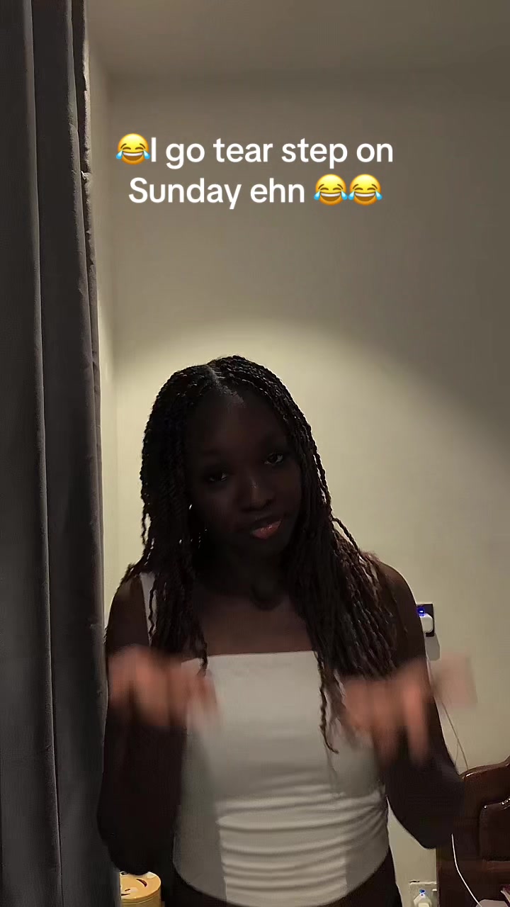 @VIVIAN| THE DIGITAL EDITOR