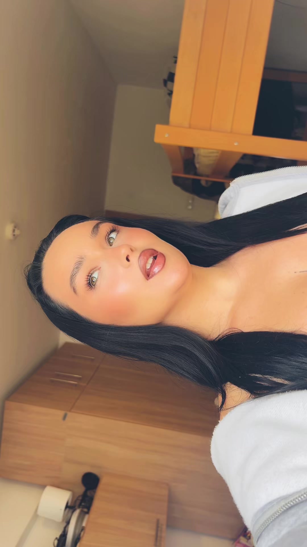 @n🌛