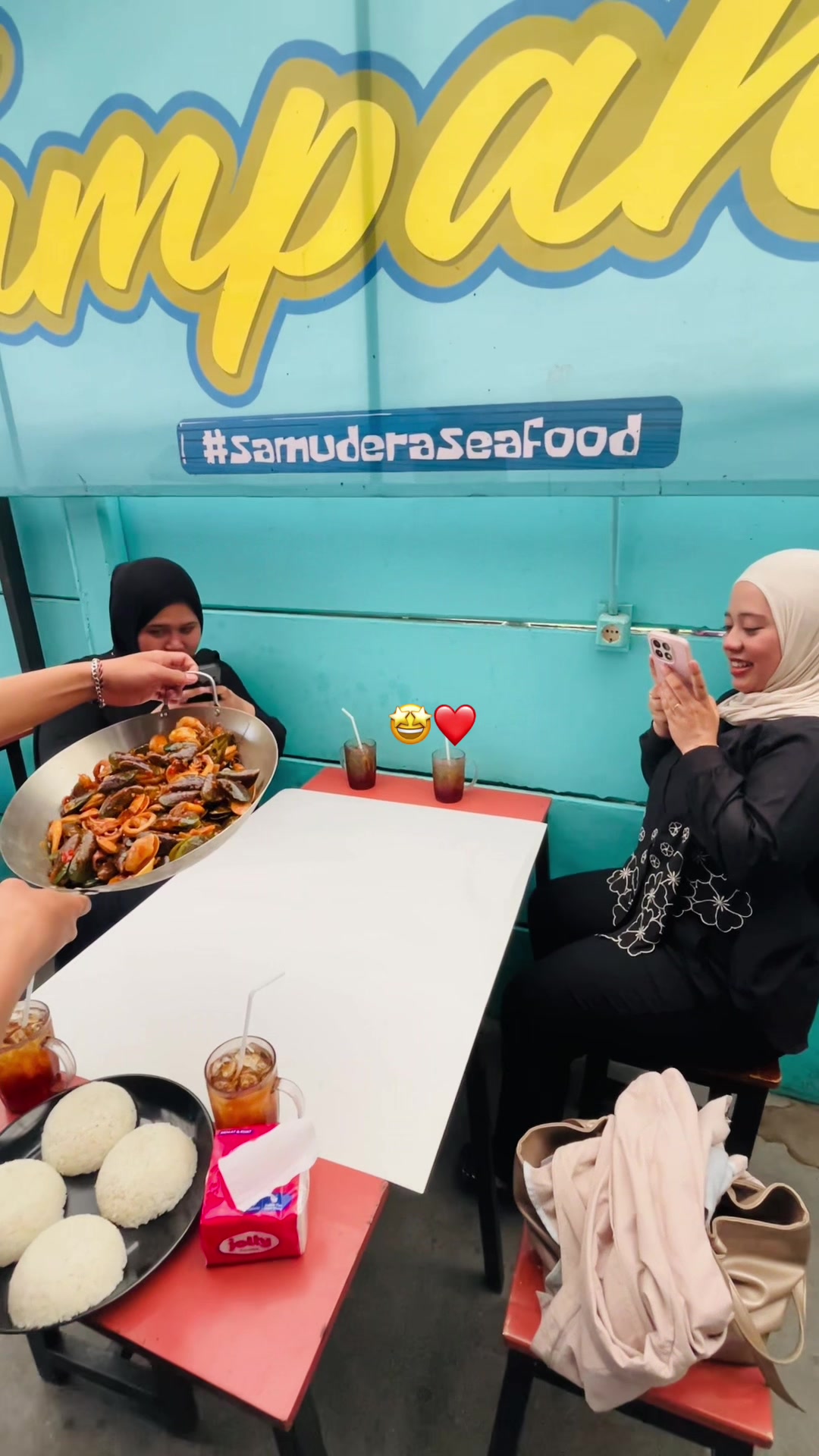 @seafood tumpah samudera