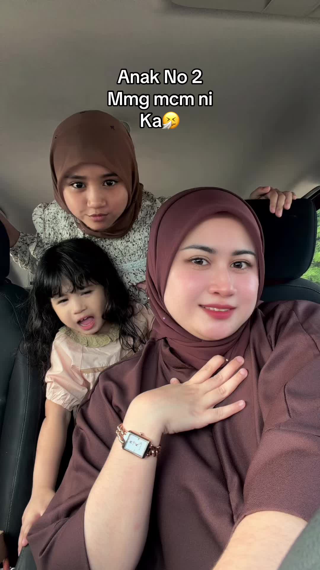 @farahilyana_2