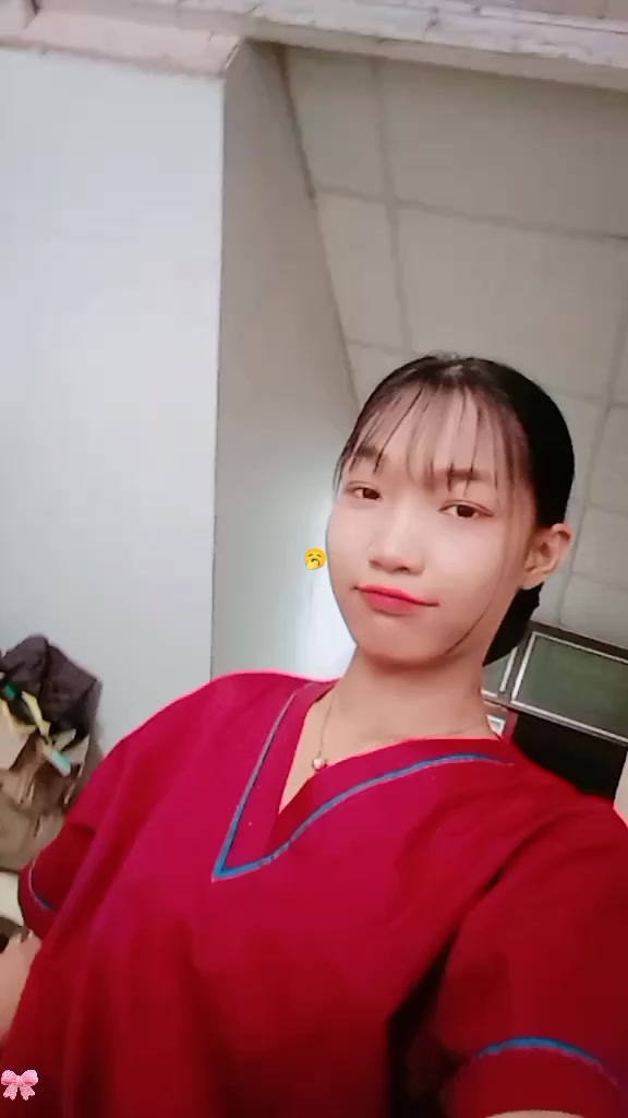 @ဦး၀င်းကြိုင်သမီး🤭ပြောင်ရီး💥