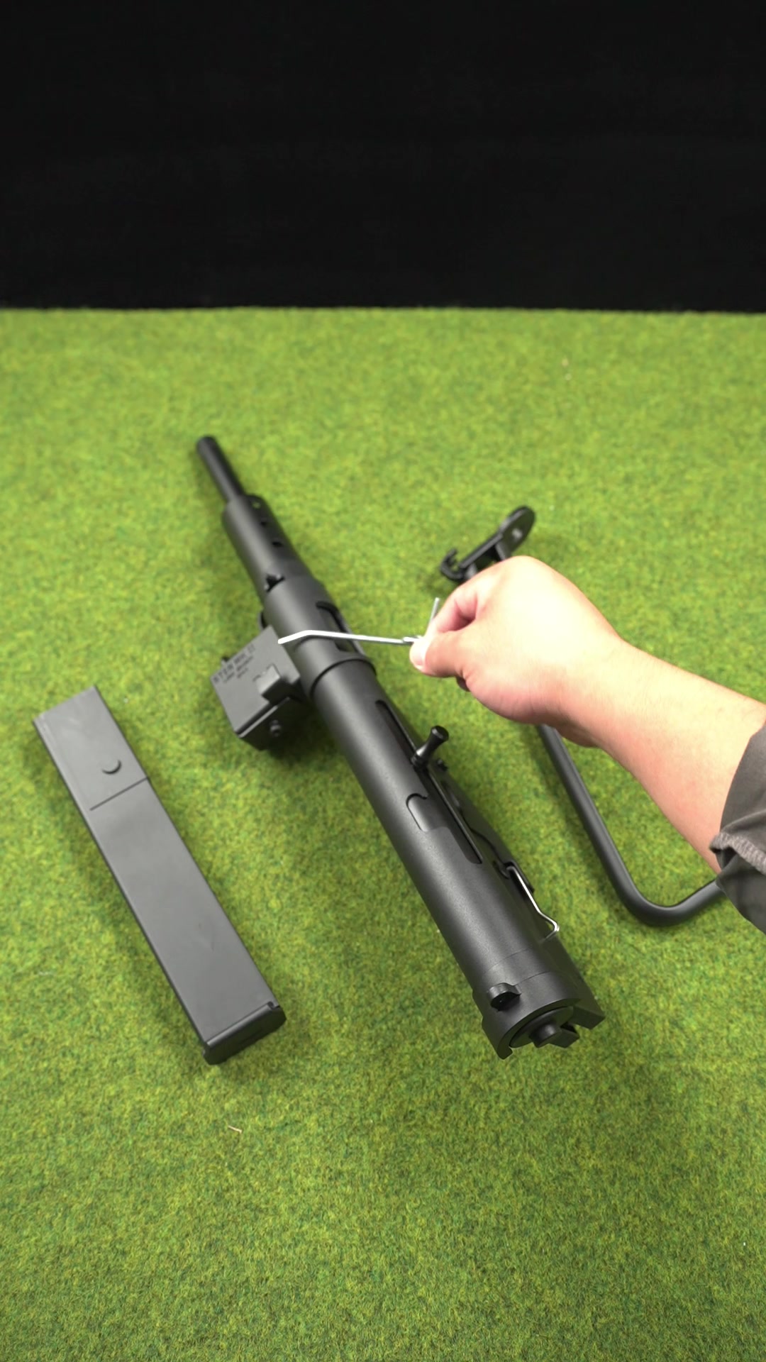 @akagtoy.com