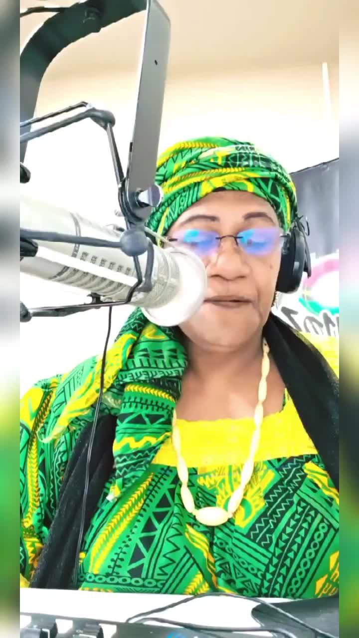@Kizzy Kalsakau