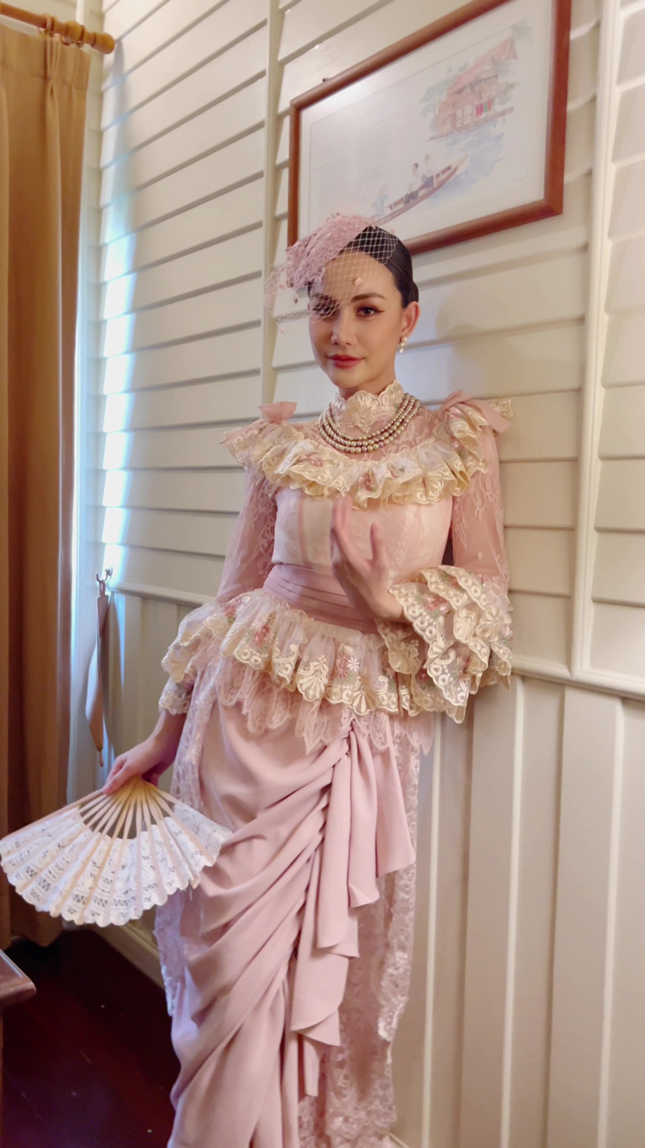 @MadameRose