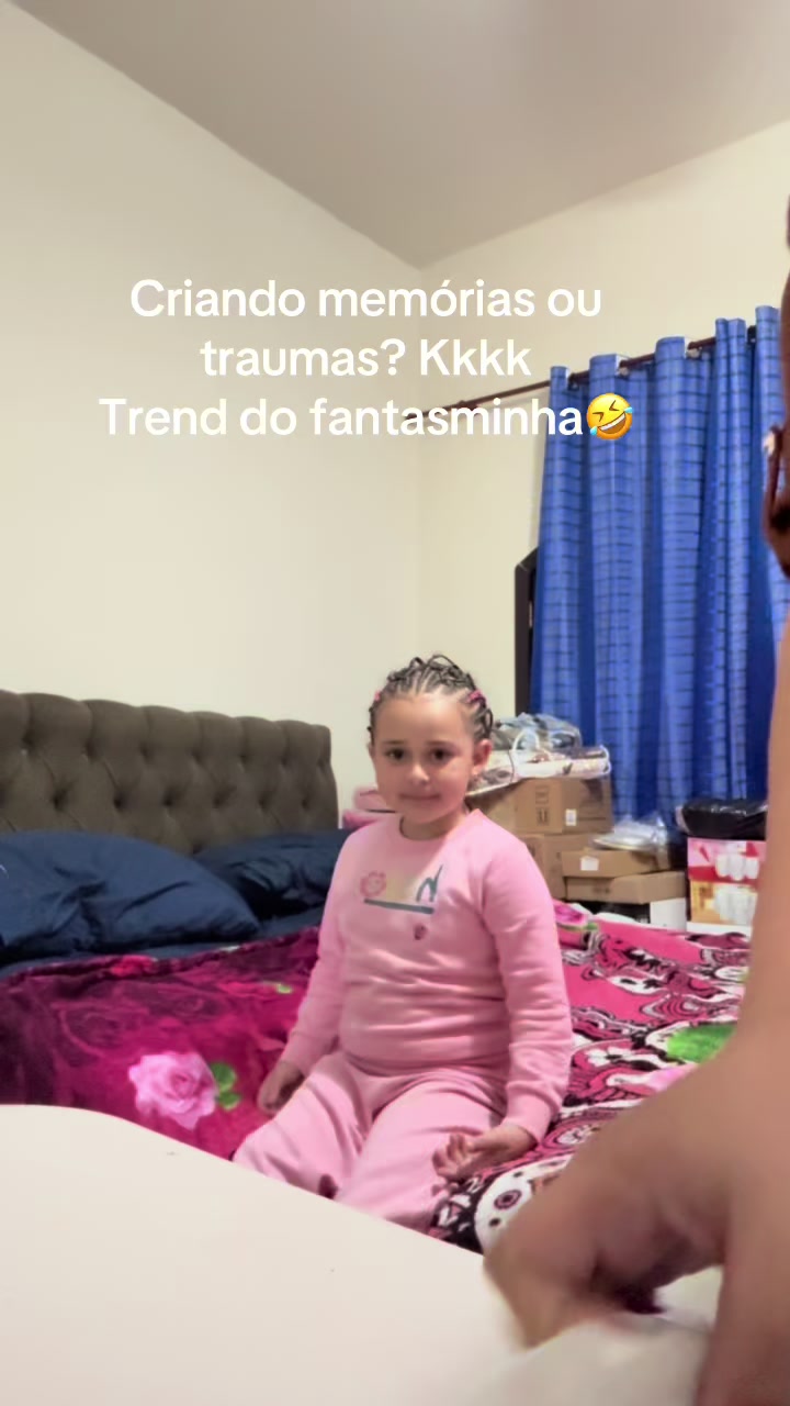 @Andréa de Medeiros