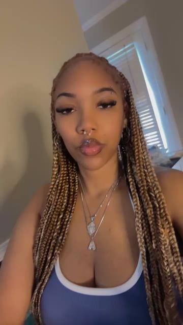 @Yaunaaa🕷️