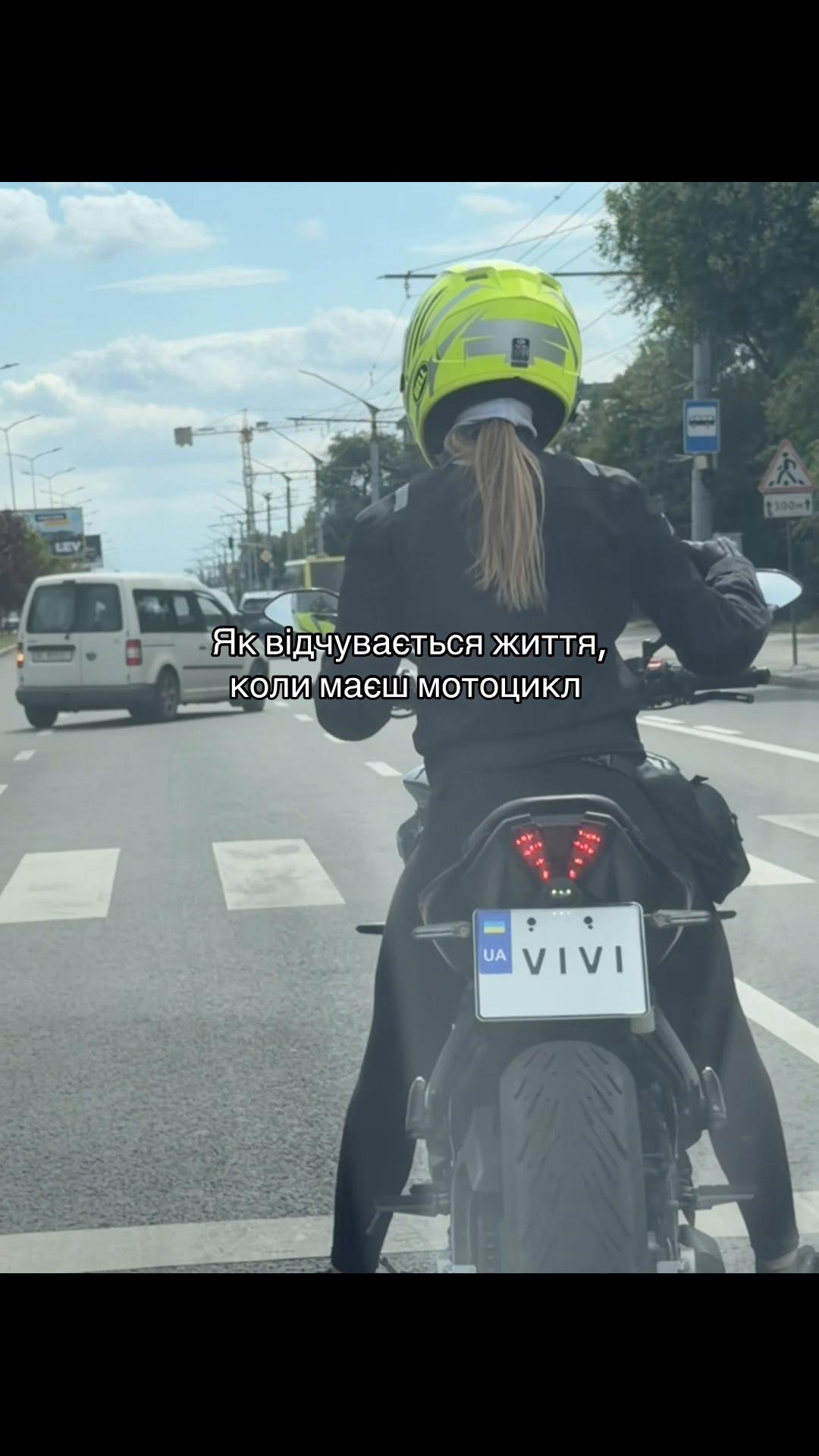 @ViVi